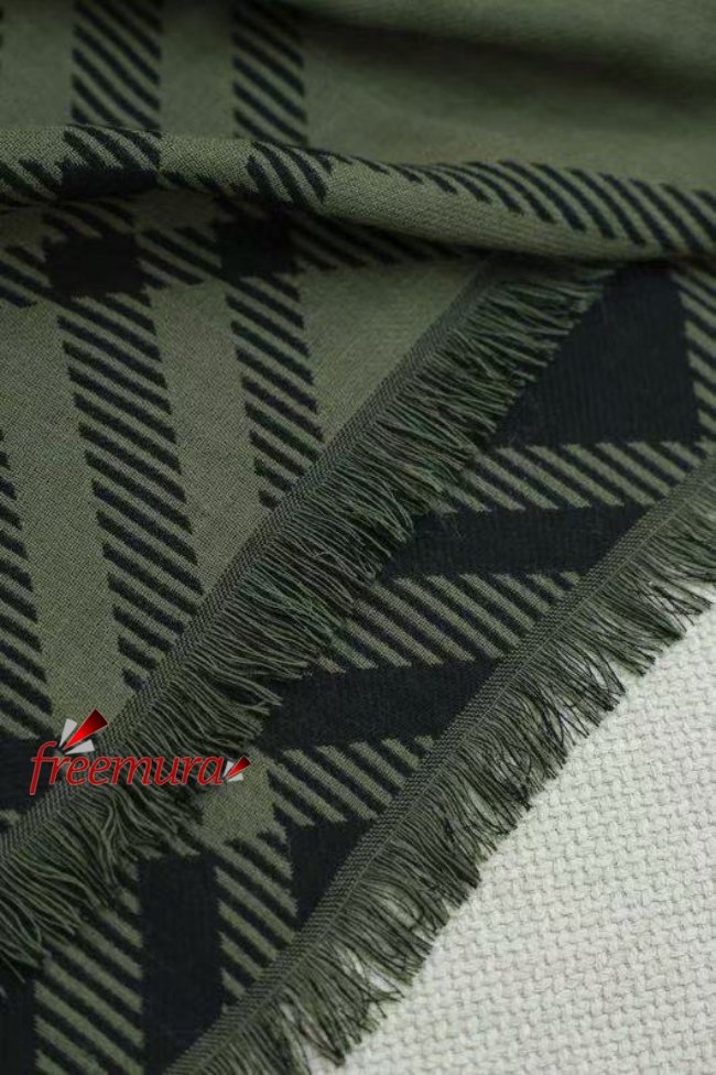 00batch_378911756284947_.pic.jpg