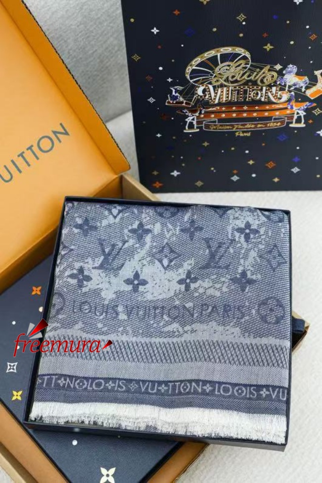 00batch_379951756285546_.pic.jpg
