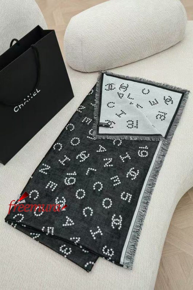 00batch_381521756286092_.pic.jpg