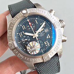 브라이틀링 어벤져 B-1520