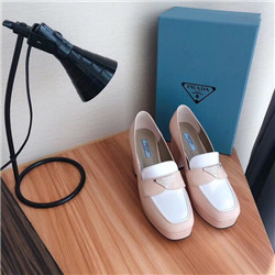 프라다   P-6474637