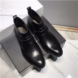 프라다   P-4637637