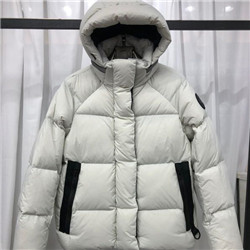 몽클레어  M-7537437