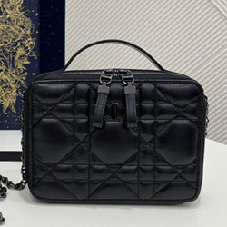 크리스찬디올 숄더백 DR230825