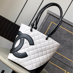 샤넬 핸드백 24cm AS2293