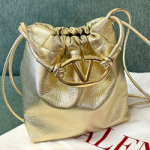 발렌티노 크로스백 250216