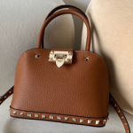 발렌티노 크로스백 250213-2