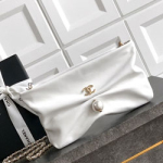 샤넬 클러치백 AS0702