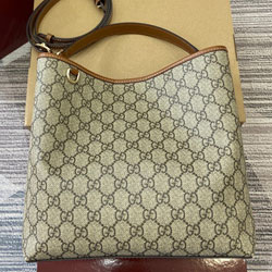 구찌 숄더백 815103-4