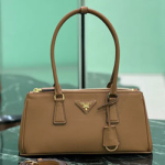 프라다 핸드백 1BA457