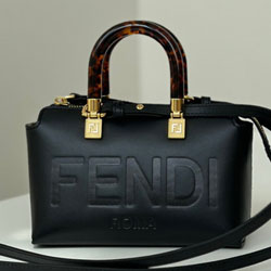 펜디 MINI핸드백 8570