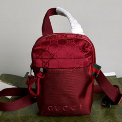 구찌 백팩  834274